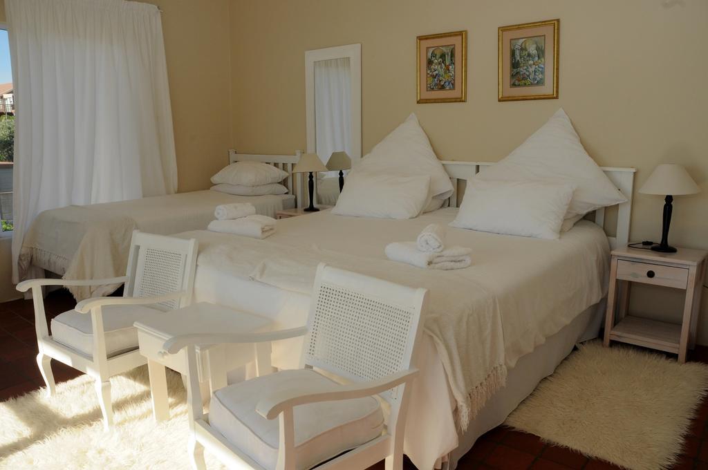 The Bay Lodge Gansbaai Chambre photo